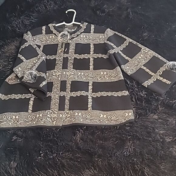 Bugatelli Wool/Fur Button front Cardigan/Jacket - Picture 5 of 15